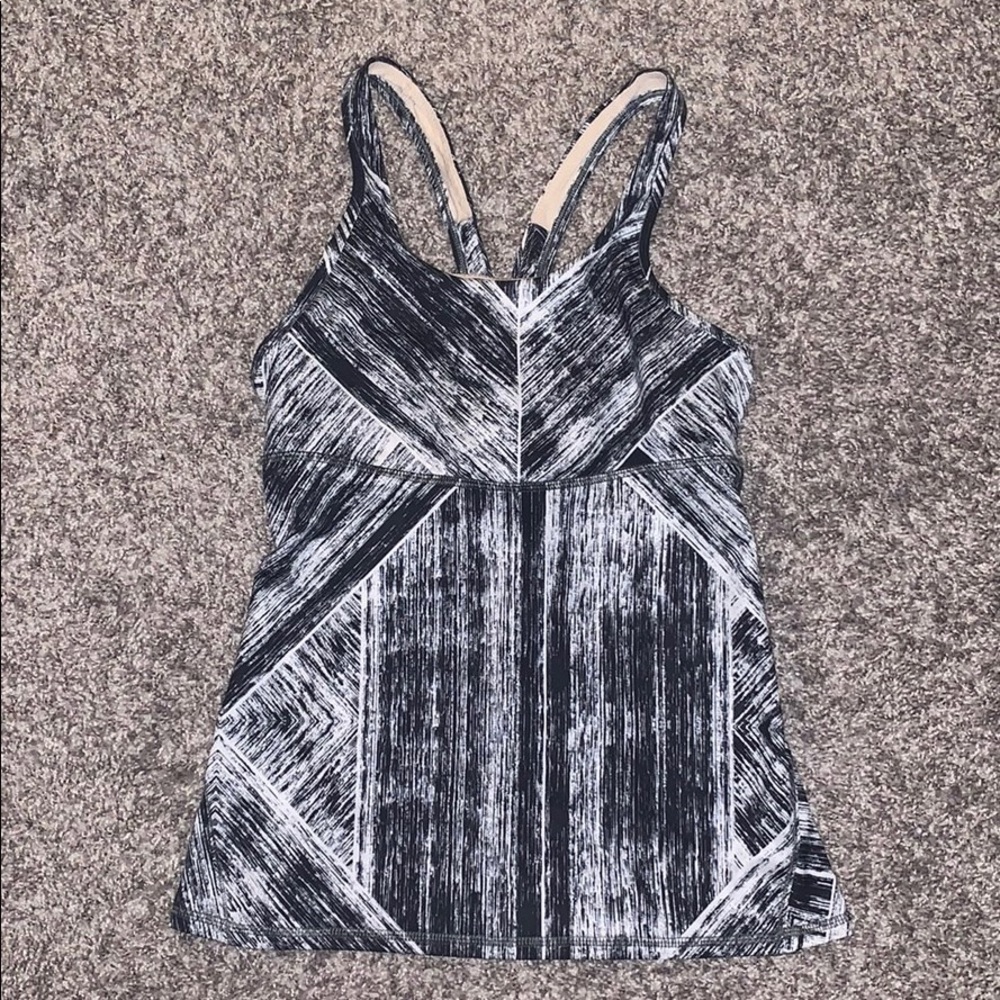 Lululemon tank top